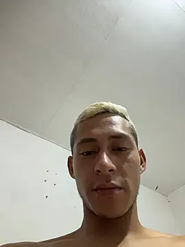 Boy hot- online show from April 2026 07:26:02 AM