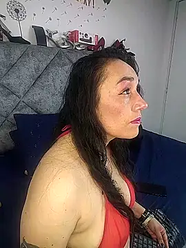 Shantey Laurent online show from April 2026 01:47:01 PM