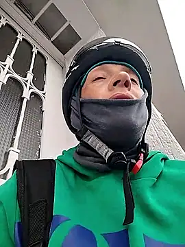 Shantey Laurent online show from January 2026 12:30:01 PM