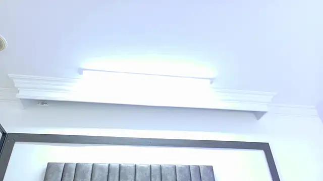 Skyler Fox  online show from May 2026 08:14:01 PM