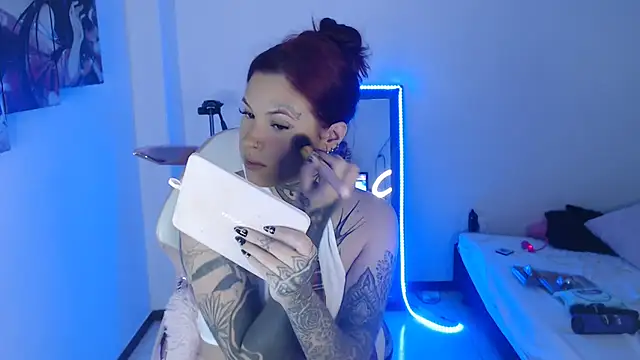 Maddy Vicius19 online show from November 2025 09:40:02 PM