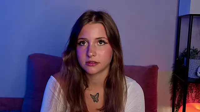 Snapshot of LoveSeekins chatting on November 2025 07:19:01 PM LoveSeekins online show from November 2025 07:19:01 PM