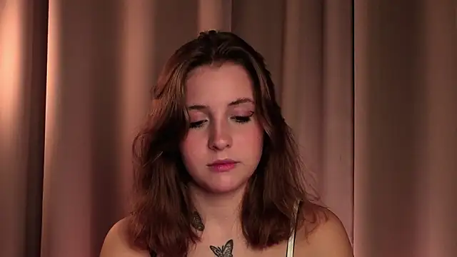 LoveSeekins online show from February 2026 07:33:01 PM