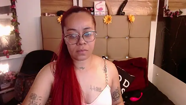 MIA  SPENCER online show from March 2026 05:25:02 PM