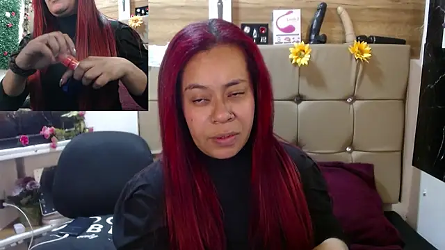 MIA  SPENCER online show from September 2025 05:19:02 PM