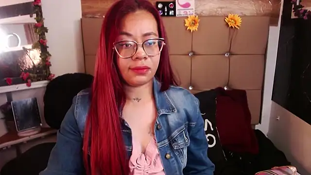 MIA  SPENCER online show from January 2026 06:11:02 PM