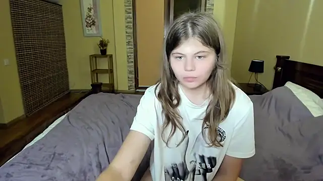 Lilly Jess online show from September 2025 06:58:02 PM