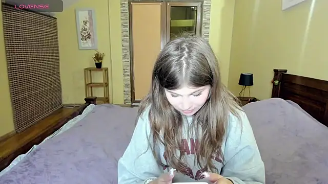 Lilly Jess online show from September 2025 05:53:02 PM