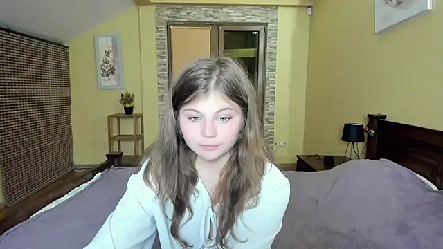 Lilly Jess online show from September 2025 06:30:01 PM