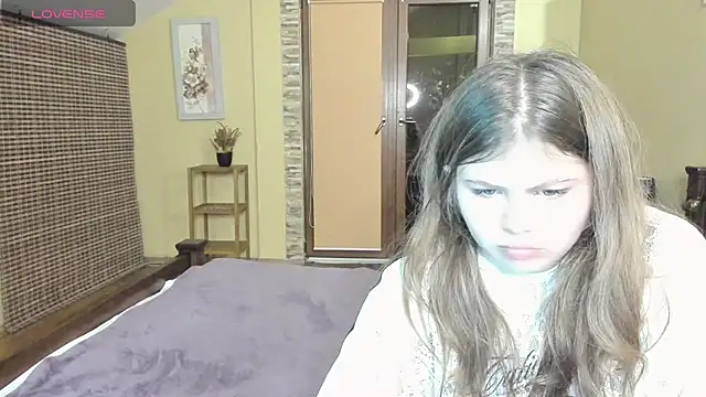 Lilly Jess online show from October 2025 06:53:02 PM