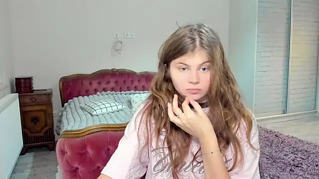 Lilly Jess online show from November 2025 10:21:02 PM