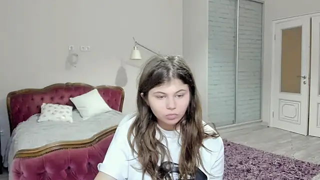 Lilly Jess online show from November 2025 07:36:02 PM