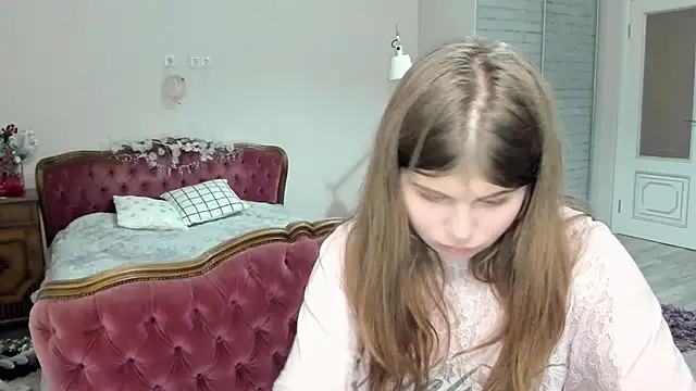 Lilly Jess online show from December 2025 11:29:02 PM