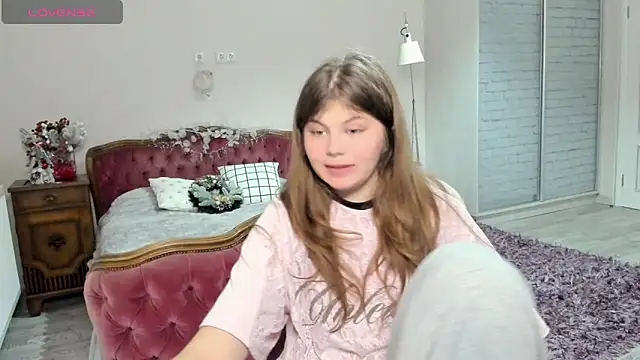 Lilly Jess online show from December 2025 08:26:01 PM