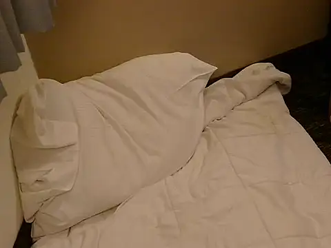 nakedgarbageperson online show from March 2026 02:44:02 AM