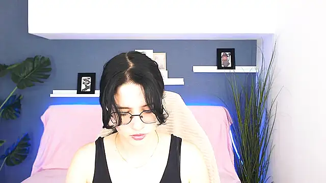 Charming Mysteriousss online show from October 2025 12:40:02 PM