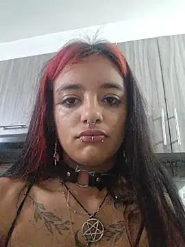 carolinerue online show from February 2026 11:06:02 PM