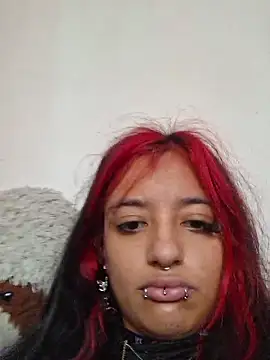 carolinerue online show from January 2026 06:15:02 PM