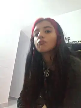 carolinerue online show from January 2026 11:52:02 PM