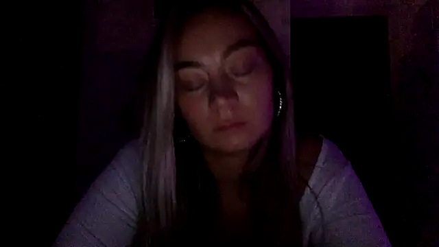 Velanyx online show from November 2025 01:43:01 PM