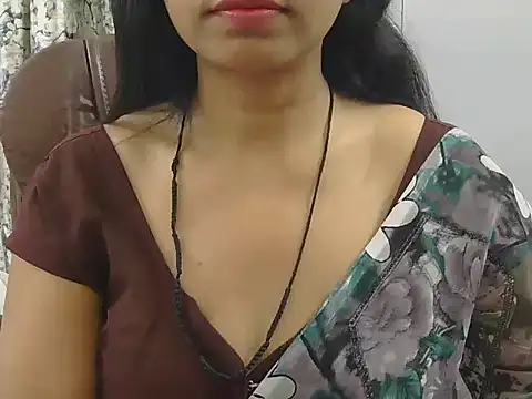 MISS SOMIYA online show from May 2026 03:48:02 PM