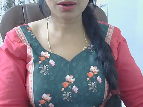 MISS SOMIYA online show from March 2026 06:37:02 PM