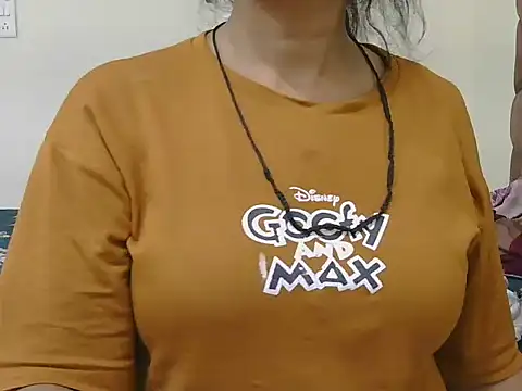 MISS SOMIYA online show from June 2026 08:21:01 PM