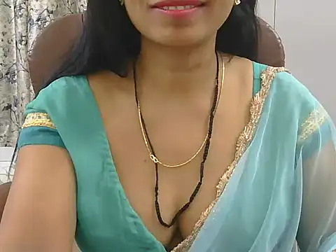 MISS SOMIYA online show from April 2026 08:42:02 PM