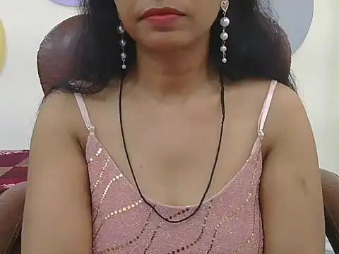 MISS SOMIYA online show from July 2026 05:41:02 AM