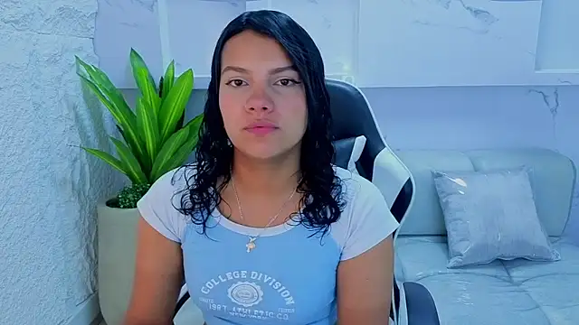 antonela tp online show from September 2025 12:44:02 PM