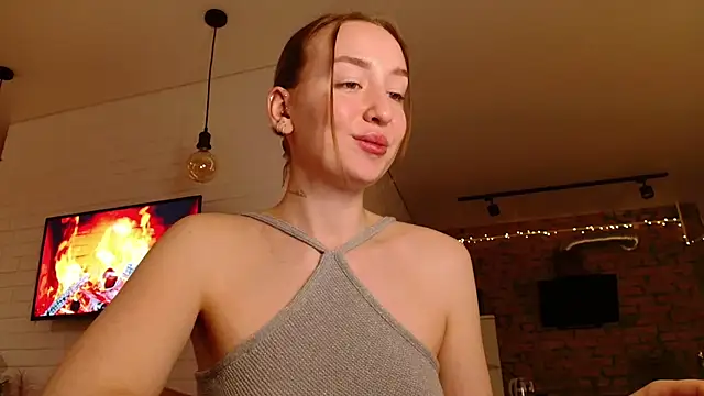 WhitePrincessLuna online show from November 2025 03:23:01 PM