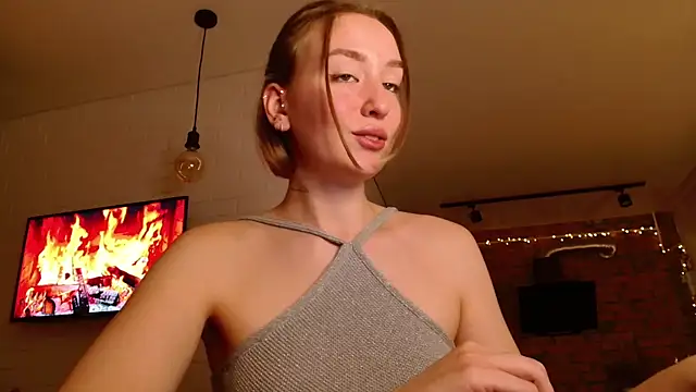 WhitePrincessLuna online show from October 2025 02:53:02 PM