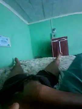 Snapshot of Desus9 chatting on November 2025 11:58:02 AM Desus9 online show from November 2025 11:58:02 AM