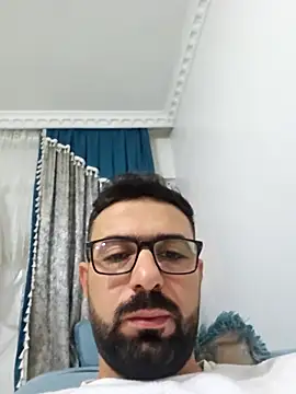 Snapshot of AuxeticDry chatting on February 2026 12:09:02 AM AuxeticDry online show from February 2026 12:09:02 AM