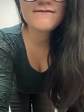 Snapshot of Molly-molly- chatting on October 2025 07:31:02 AM Molly-molly- online show from October 2025 07:31:02 AM