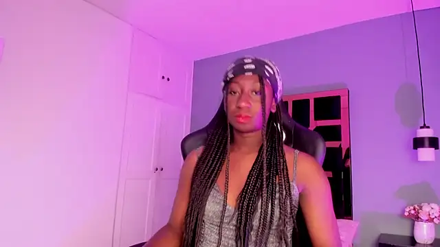 Madison Monroe  online show from September 2025 11:28:01 AM