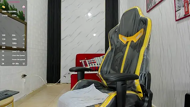 xKevyn online show from October 2025 12:37:02 PM