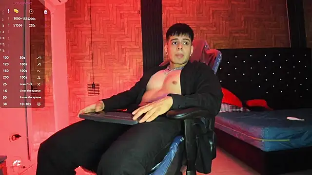 xKevyn online show from October 2025 01:02:01 PM
