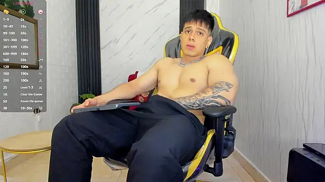 xKevyn online show from September 2025 12:32:02 PM