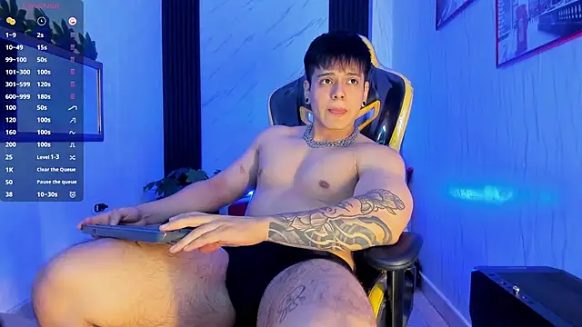 xKevyn online show from December 2025 12:21:02 PM