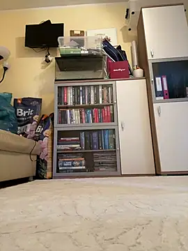 Brutecia2002 online show from April 2026 10:06:01 AM