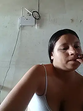 Shell Latina online show from September 2025 01:06:01 PM