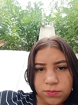 Shell Latina online show from November 2025 01:48:02 PM