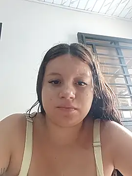 Shell Latina online show from December 2025 01:48:02 PM