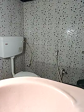 Snapshot of Monika_baby585 chatting on September 2025 08:19:01 PM Monika baby585 online show from September 2025 08:19:01 PM