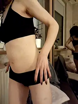 Snapshot of SecretIna chatting on October 2025 08:53:02 PM SecretIna online show from October 2025 08:53:02 PM