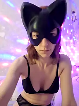 SecretIna online show from May 2026 08:18:02 PM