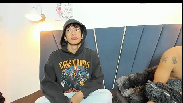 maicol cum23 online show from September 2025 01:56:01 PM