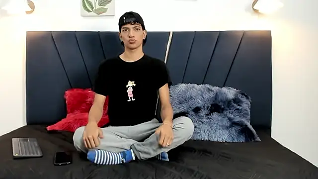 maicol cum23 online show from October 2025 01:58:02 PM