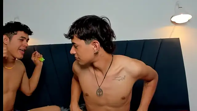 maicol cum23 online show from December 2025 01:17:01 AM